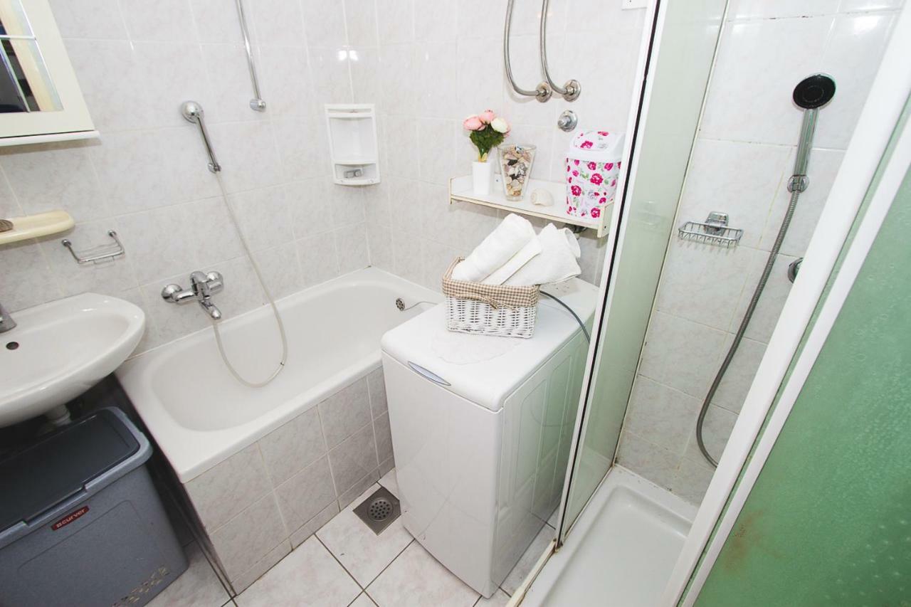 Apartment Ema Sibenik Bagian luar foto