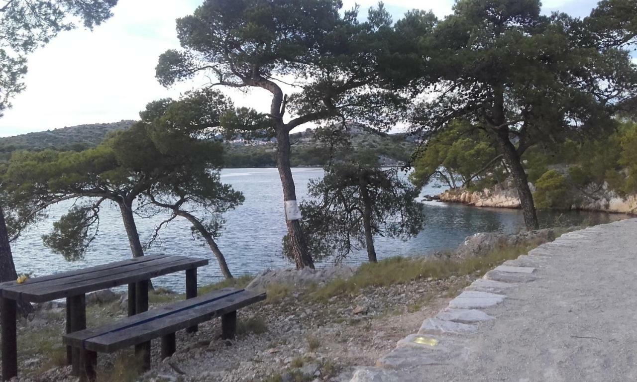 Apartment Ema Sibenik Bagian luar foto